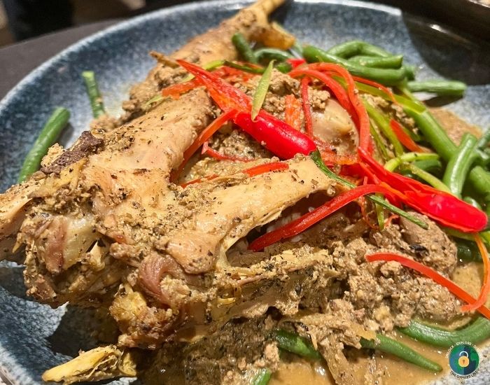 Chicken Lininggil Cafe Summit Dish from Menu  The Gypsies List